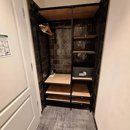Hotel The 8